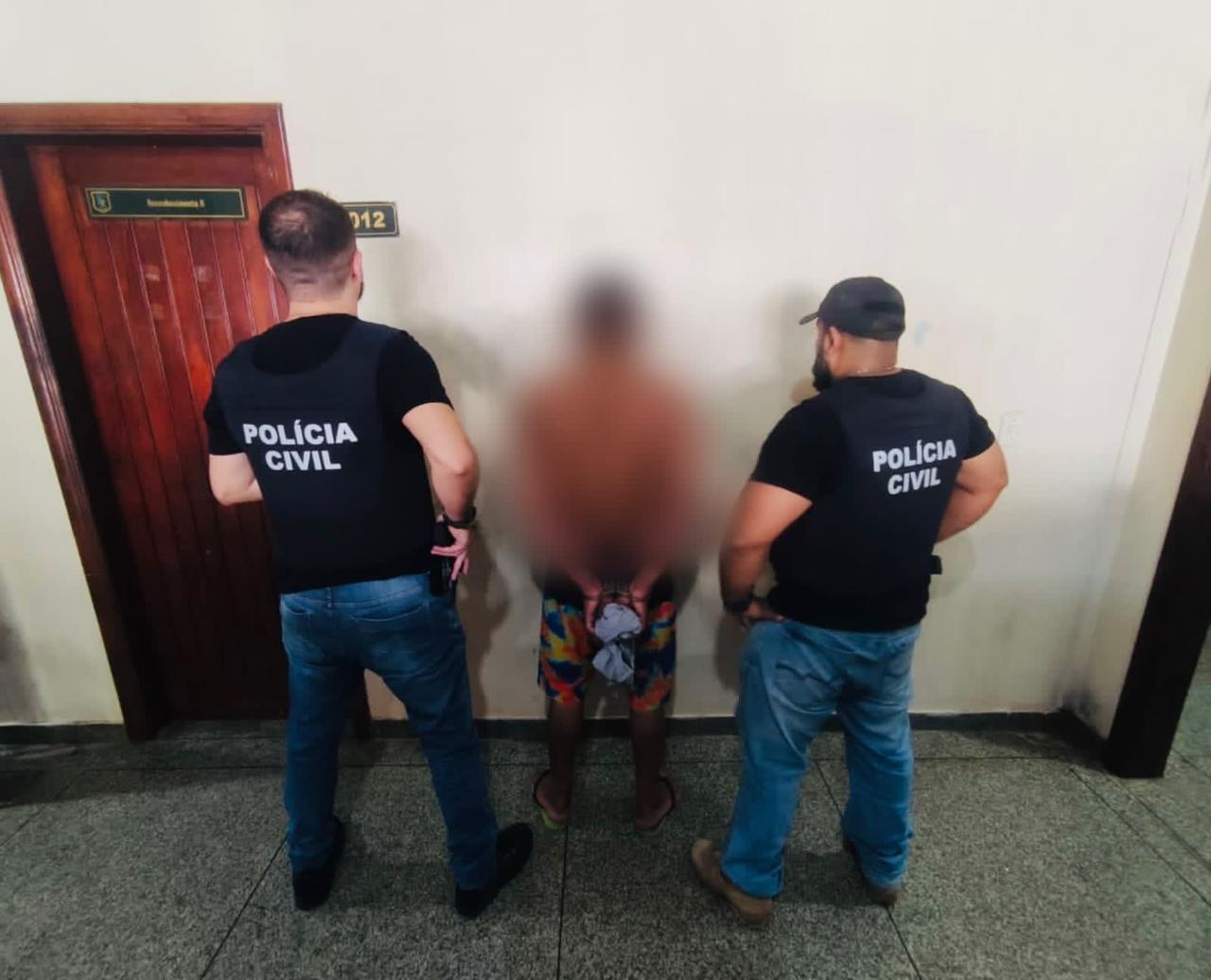 EM MACAPÁ, POLÍCIA CIVIL PRENDE INDIVÍDUO ACUSADO PELAS PRÁTICAS DOS CRIMES DE ROUBO E POR INTEGRAR GRUPO CRIMINOSO 